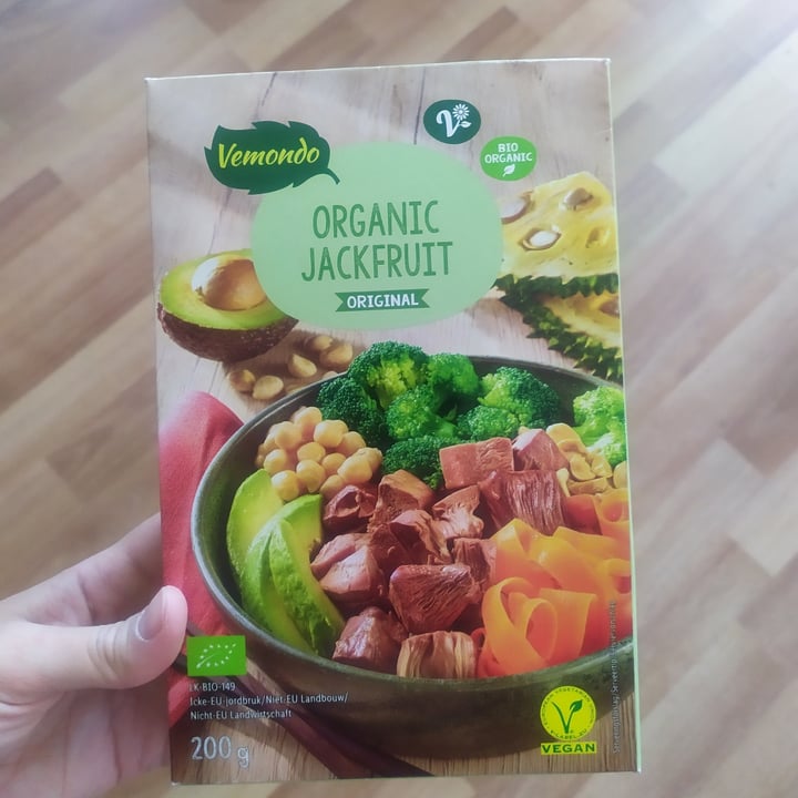 photo of Vemondo organic jackfruit shared by @sere94 on  21 Jun 2022 - review