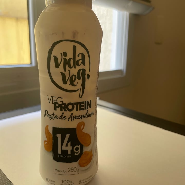 review photo of Vida Veg Veg Protein Morango shared by @simonegirardi on 10 Nov 2022 - review