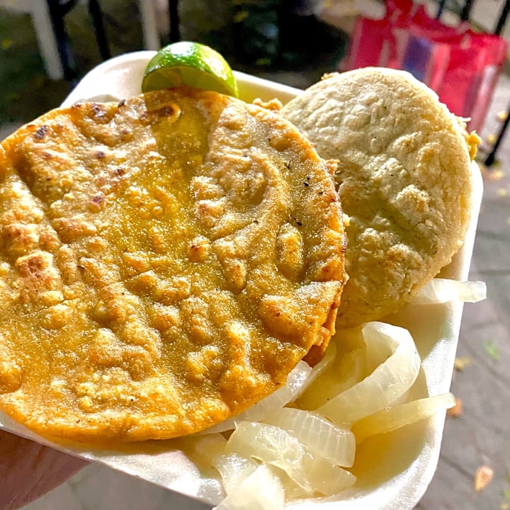 review photo of Las Gordis - Food Stall Empalme shared by @jourbano on 28 Dec 2019 - review