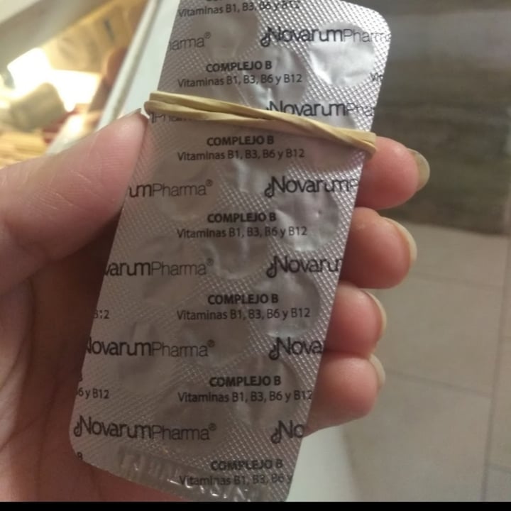 review photo of novarum Complejo vitamínico B1, B3, B6 y B12 shared by @brxana on 21 Nov 2020 - review