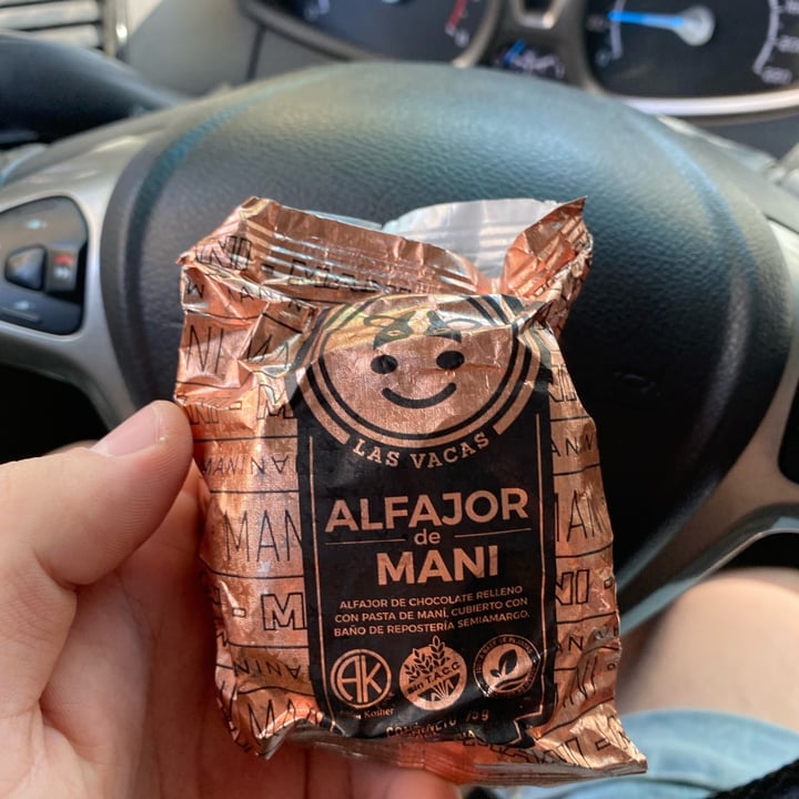 photo of Felices Las Vacas Alfajor Con Pasta De Maní shared by @pablorabot on  11 Oct 2021 - review