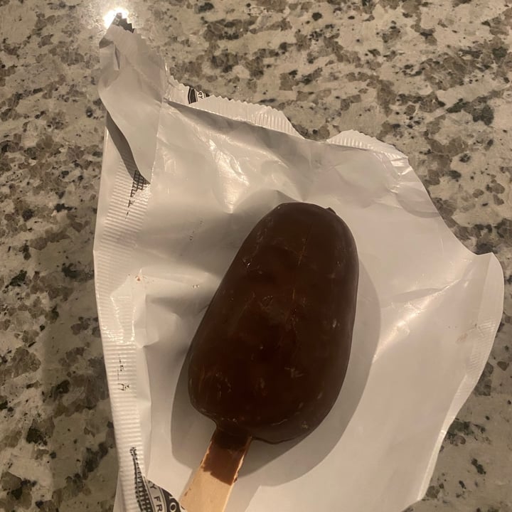 photo of So Delicious Dairy Free Dipped Salted Caramel Cashewmilk Ice Cream Bars shared by @kspencer on  11 Apr 2022 - review