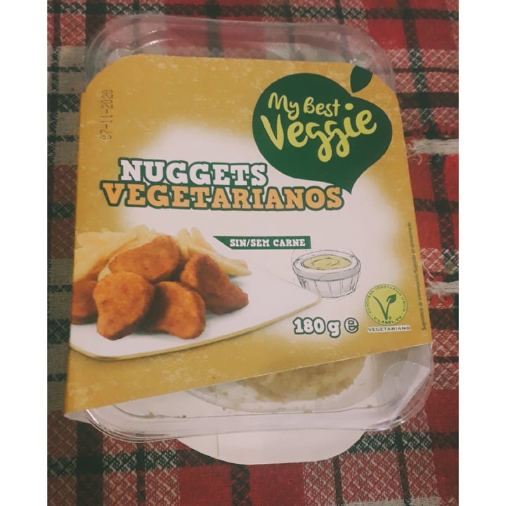 photo of My Best Veggie Nuggets vegetali shared by @veganinlove on  23 Oct 2020 - review