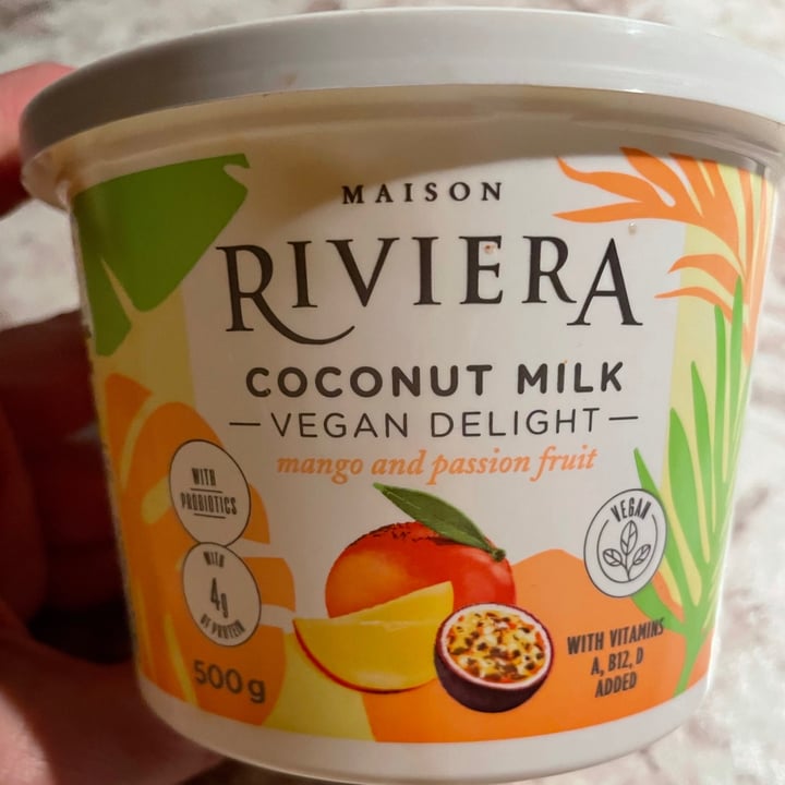 photo of Maison Riviera Coconut Milk Vegan Yogurt shared by @lisadtb on  19 Jun 2021 - review