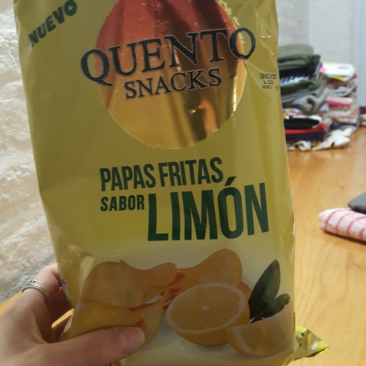 photo of Quento Snacks Papas fritas sabor LIMÓN shared by @lareinadeloslagartos on  09 Sep 2021 - review