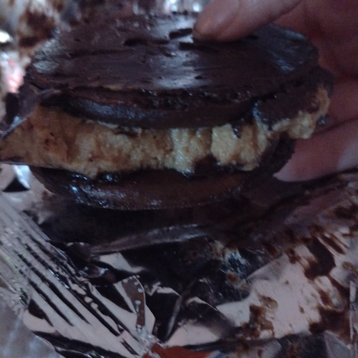 photo of Un Rincón Vegano Alfajor Black Vainilla shared by @paulinagonzale on  16 Mar 2021 - review