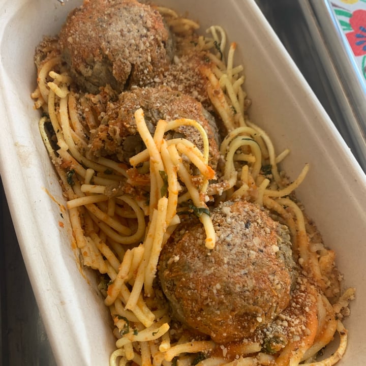 review photo of Matahari Vegan Macarrão Com Almôndega shared by @natgardin on 23 Jun 2022 - review