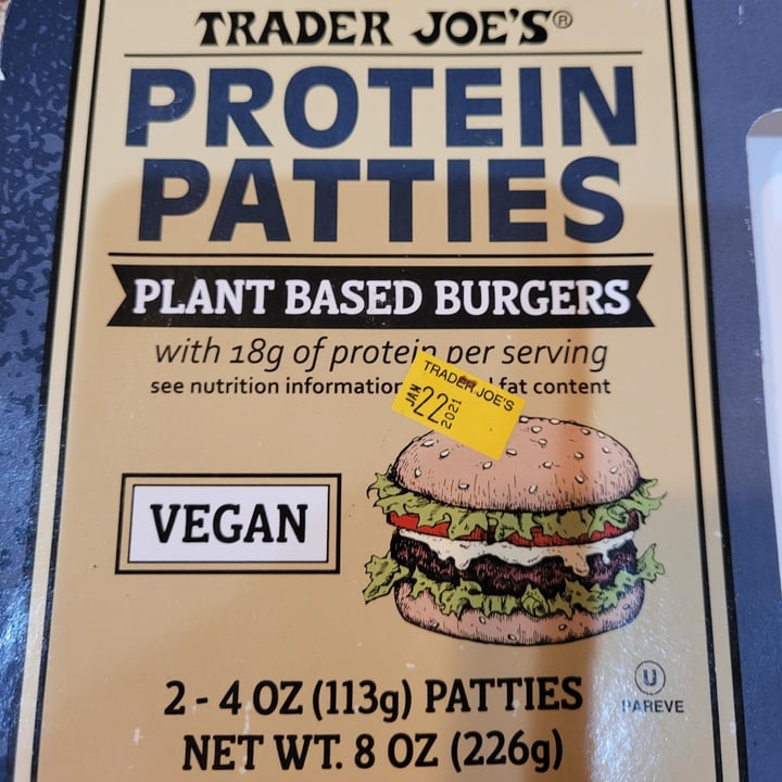 review photo of Trader Joe's Protein Patties Plant-Based Burgers shared by @andream6 on 24 Jan 2021 - review