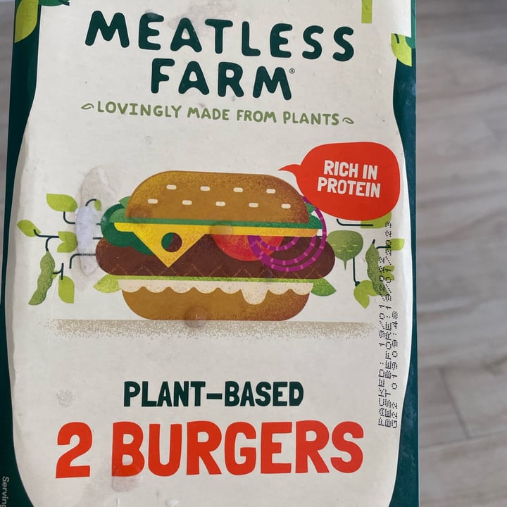 photo of Meatless Farm 2 burger shared by @danielallocco on  15 Oct 2022 - review