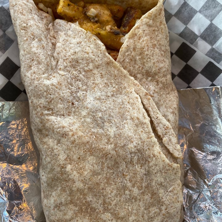 photo of Veggie Flames Vegan gyros shared by @iyerniki on  06 Jul 2021 - review