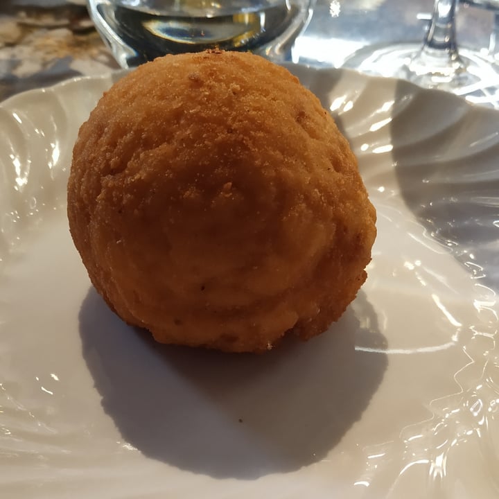 photo of Fonderia Gastro Bistrot Arancina vegan shared by @wandavetveg on  24 Feb 2022 - review