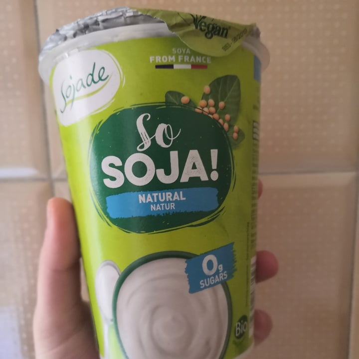 photo of Sojade So Soja! Natural Soya Yogurt alternative 400g shared by @pigsarecutex on  28 Mar 2021 - review
