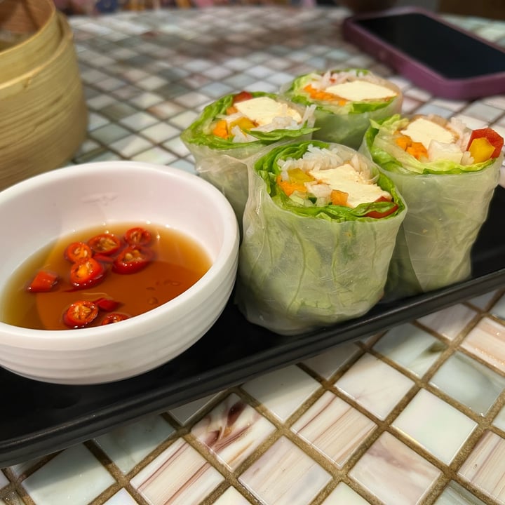 photo of So Pho Paragon Vegetarian Summer Rolls shared by @neralo on  26 Dec 2021 - review