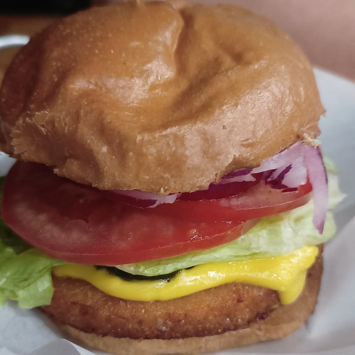 photo of Hasta la Vegan, Burger! Preferido shared by @lucasprimon on  14 Dec 2022 - review