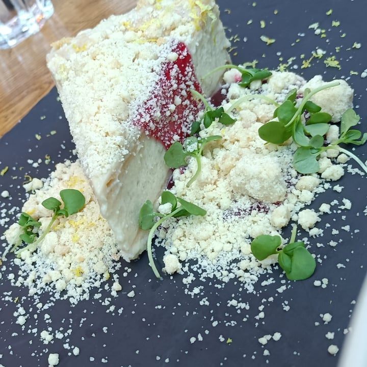 photo of 416 (Four One Six) Cheesecake shared by @yardenmelamed on  02 Dec 2022 - review