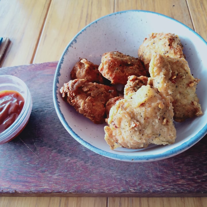 photo of Bayswater Kitchen Pepper & Chilli TiNDLE™ Fried ‘Chicken’ shared by @veganspicegirl on  28 Mar 2021 - review