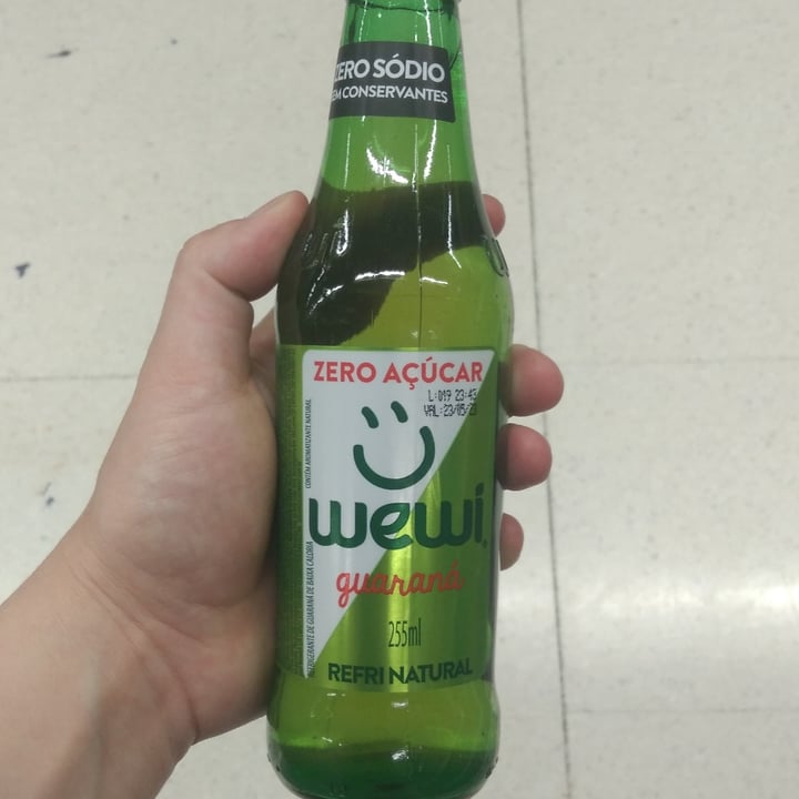 photo of Wewí Guaraná shared by @fernandaweyz on  29 Apr 2022 - review