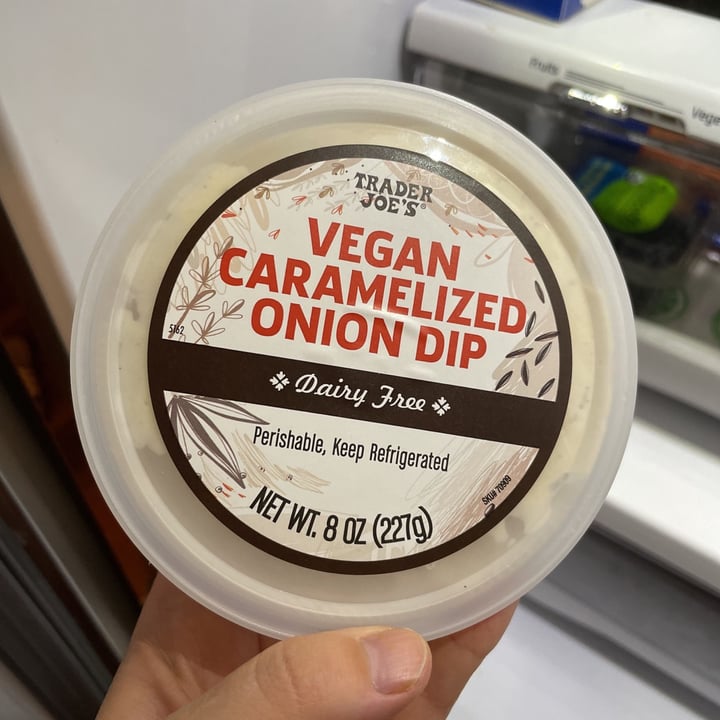 review photo of Trader Joe's Vegan Caramelized Onion Dip shared by @alicial on 03 May 2021 - review