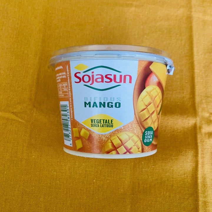 photo of Sojasun Bifidus Mango shared by @federicathewitch on  27 Sep 2022 - review