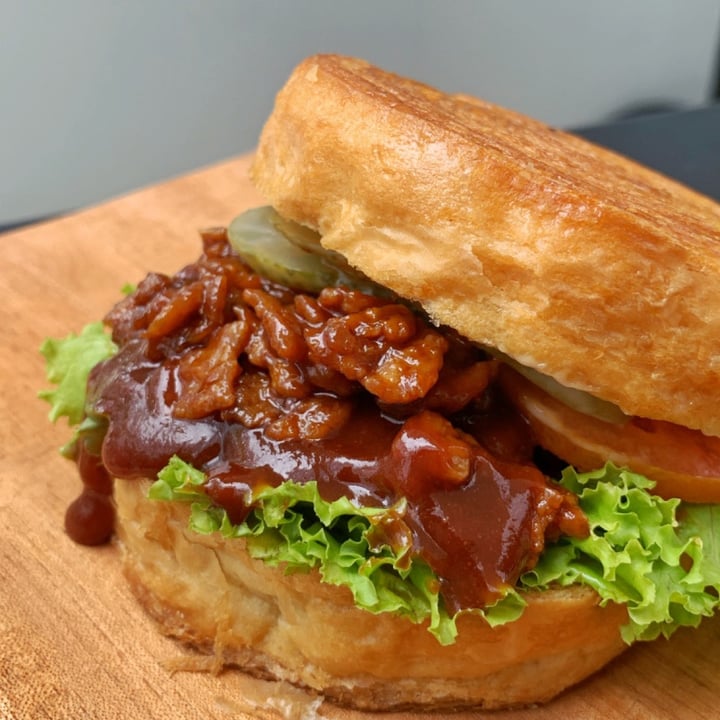 review photo of LoveMerci Vegan Bbq Croger shared by @mercyandrea on 08 Dec 2022 - review