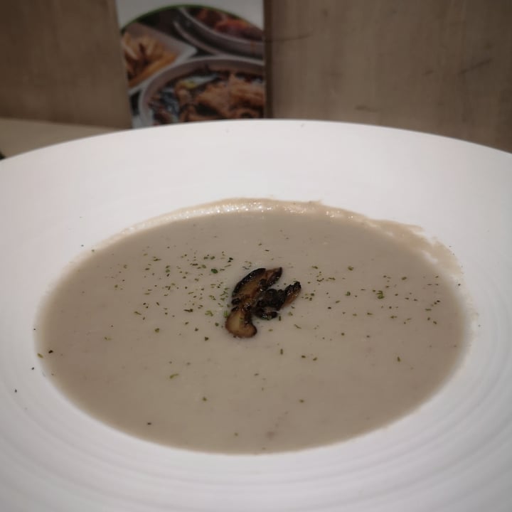 photo of Flavours by Saute Cashew Mushroom Soup shared by @raffymabanag on  25 Feb 2021 - review