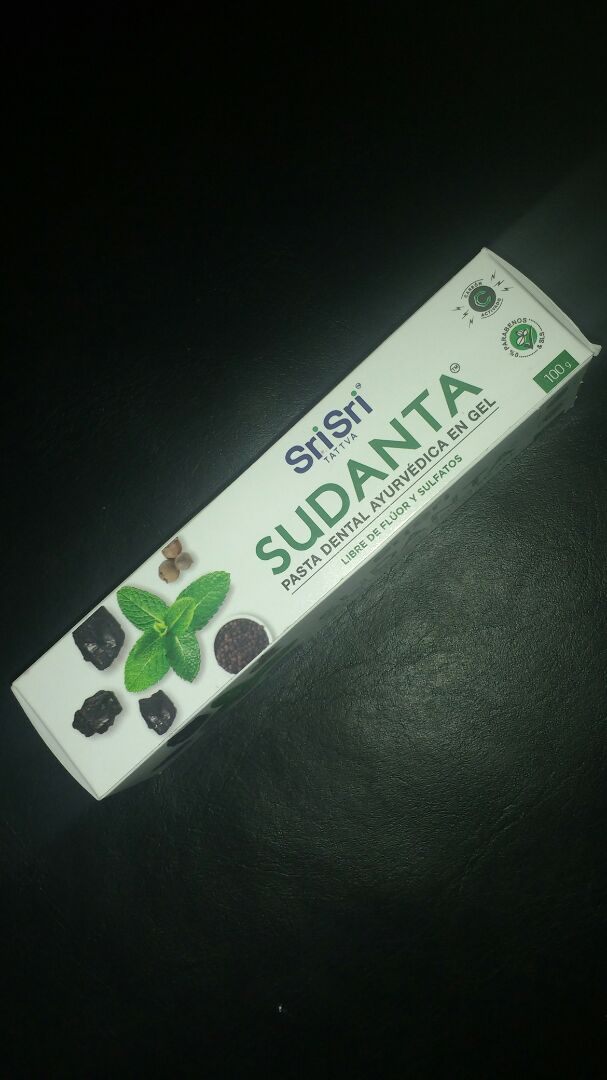 review photo of SriSri Tattva Pasta Dental Ayurvédica Sudanta en Gel shared by @julysunrise on 09 Jan 2020 - review