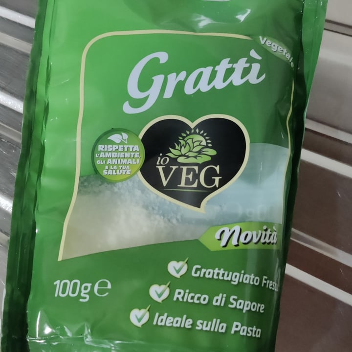 photo of ioVEG Formaggio grattugiato shared by @martinas on  12 Mar 2022 - review