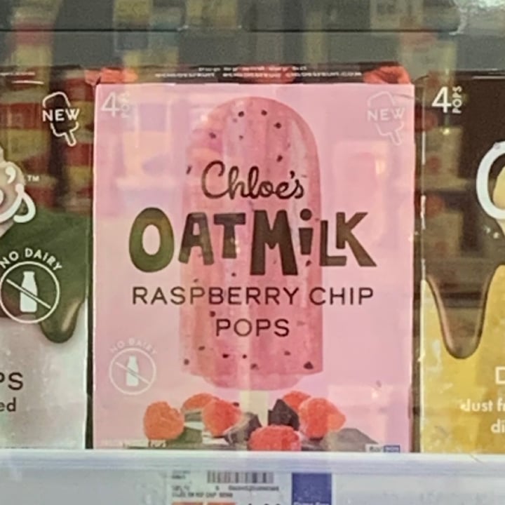 photo of Chloe’s Pops  Oat Milk Raspberry Chip Pops shared by @watermelon109 on  24 Jan 2021 - review