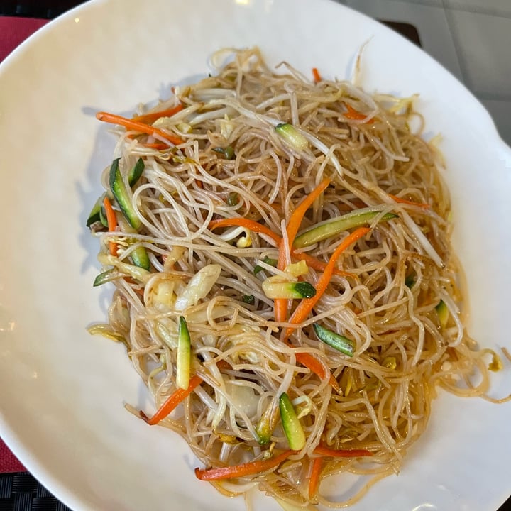 photo of Asia Fusion Sushi Spaghetti Di Riso Con Verdure shared by @melissa1979 on  31 Mar 2022 - review