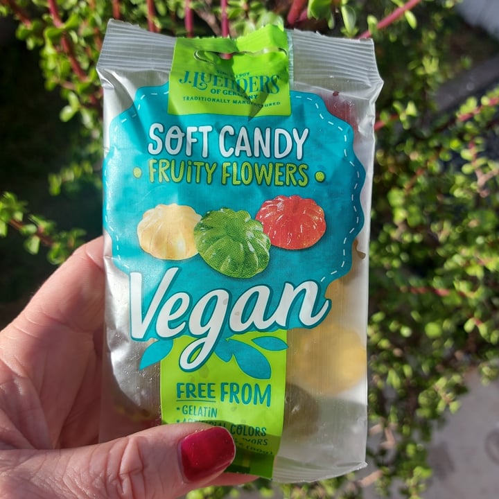 photo of J. Luehders of Germany Soft candy (Fruity flowers) shared by @romyelise on  22 Jan 2022 - review