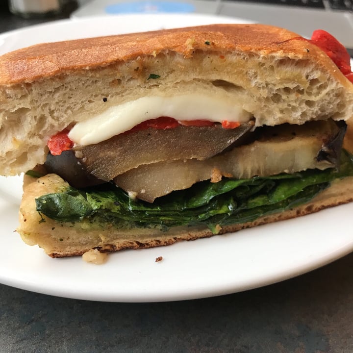 review photo of Dewick-MacPhie Dining Center VM Grilled Vegetable Sandwich shared by @healthnut on 02 Oct 2018 - review