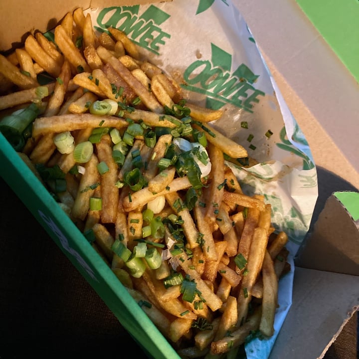 photo of Oowee vegan Marmite Butter Fries shared by @allywally on  25 Apr 2021 - review