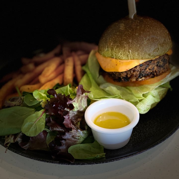 photo of Little Farms - Island-wide Delivery Vegan Burger shared by @culinaryworkout on  13 Jan 2021 - review