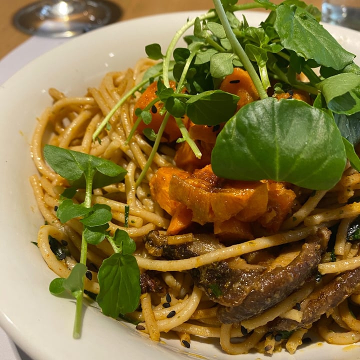 review photo of Restaurante Baobab S.L. Espaguetis aglio e olio shared by @laveganorte on 23 Feb 2021 - review