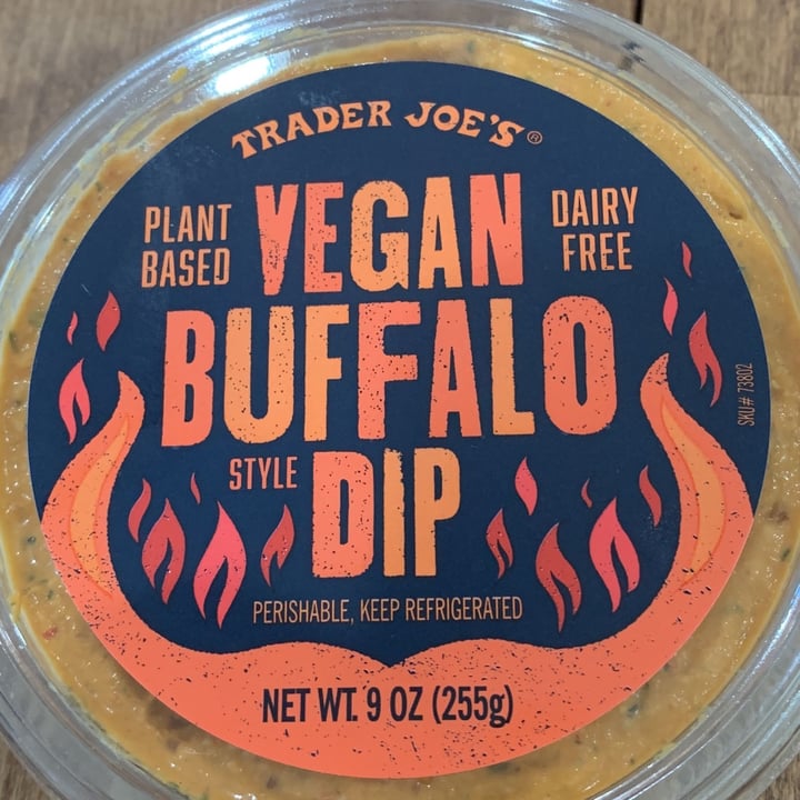 photo of Trader Joe's Vegan Buffalo Style Dip shared by @thatpiglady on  30 May 2022 - review