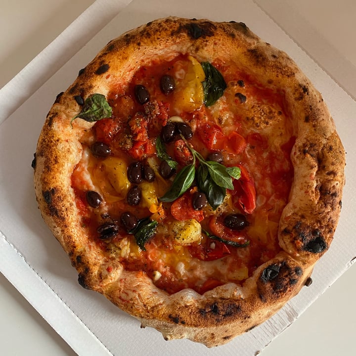 photo of Pizzeria Made In Sud Pizza shared by @giuliasala on  17 Dec 2021 - review