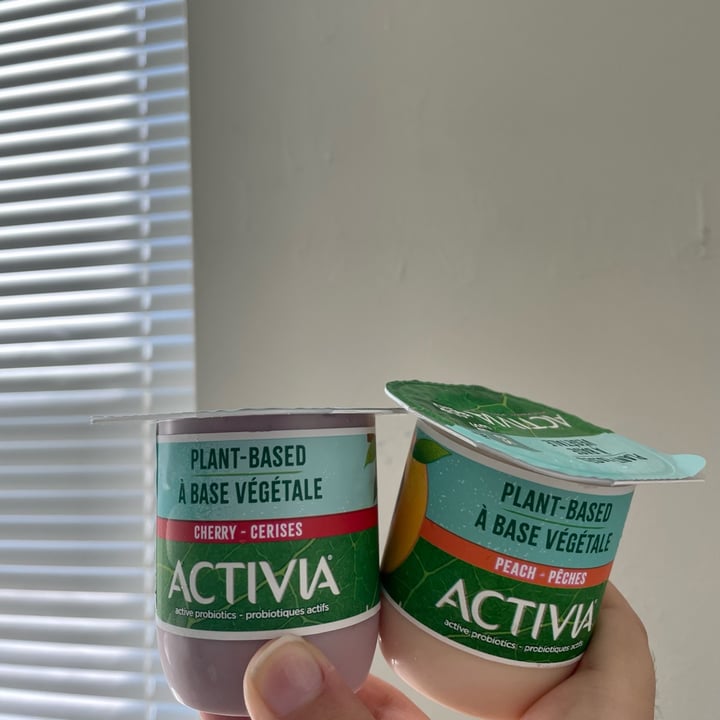 photo of Activia Plant based probiotic yogurt cherry and peach shared by @livin on  14 Aug 2022 - review
