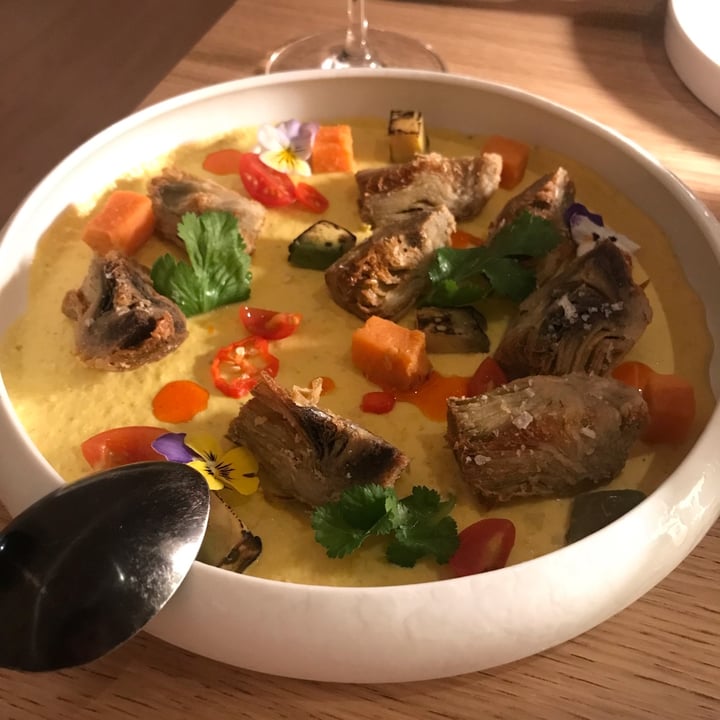 review photo of MUDRÁ Plant Based - Madrid Tiradito de alcachofas shared by @elenaal on 05 Nov 2022 - review