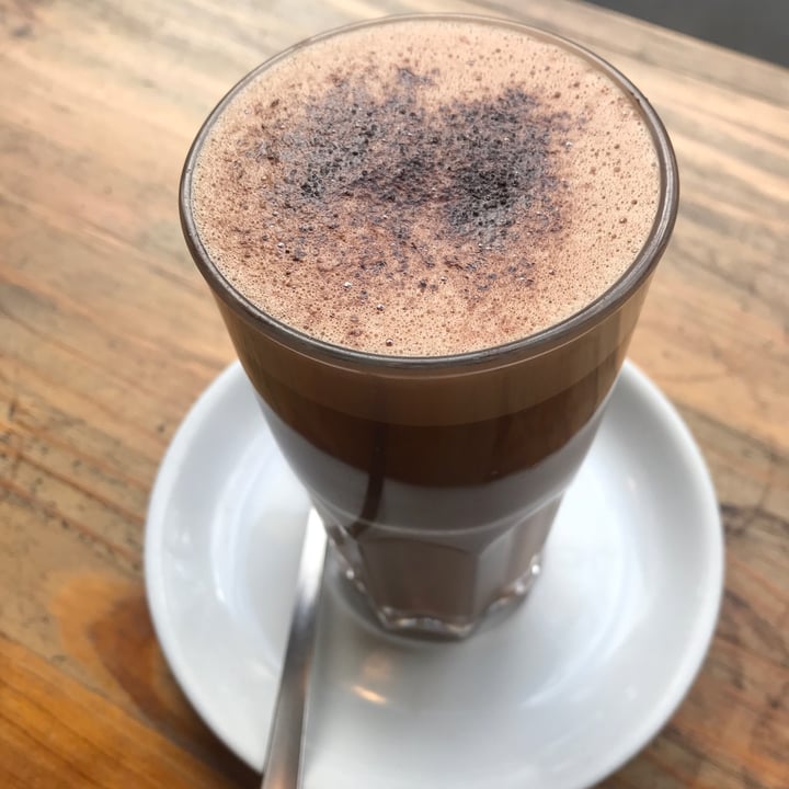 photo of Honest Chocolate Cafe Hot Chocolate (Oat Milk) shared by @meganimal on  13 Sep 2021 - review