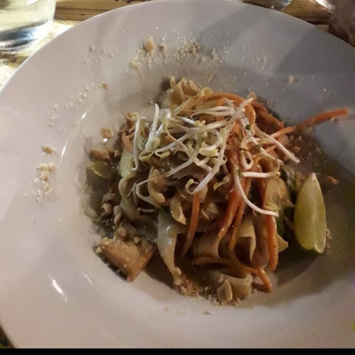review photo of Sementis Vegan Pad Thai shared by @elywesa on 10 Mar 2022 - review