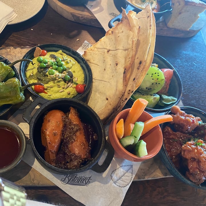 photo of The Botanist Cheltenham Vegan board shared by @abbierose on  08 Jun 2021 - review