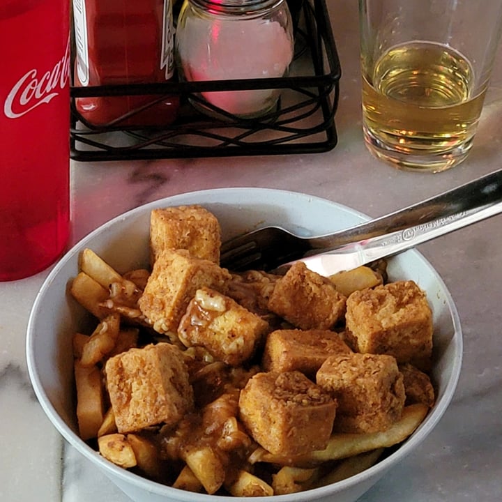 photo of BottleDog Bites & Brews Spicy Tofu Poutine shared by @keighty on  29 Jun 2022 - review