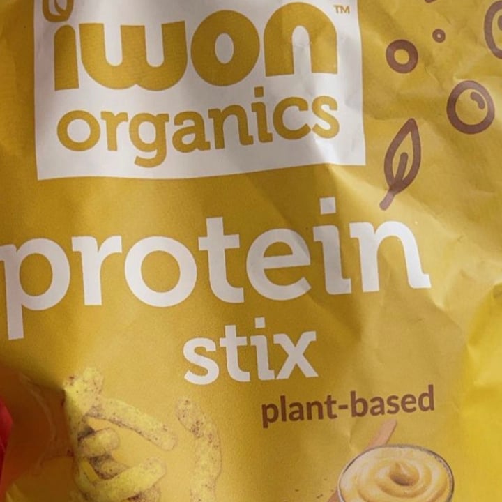 photo of Iwon Organics Protein stix shared by @abillionloves on  19 Sep 2021 - review
