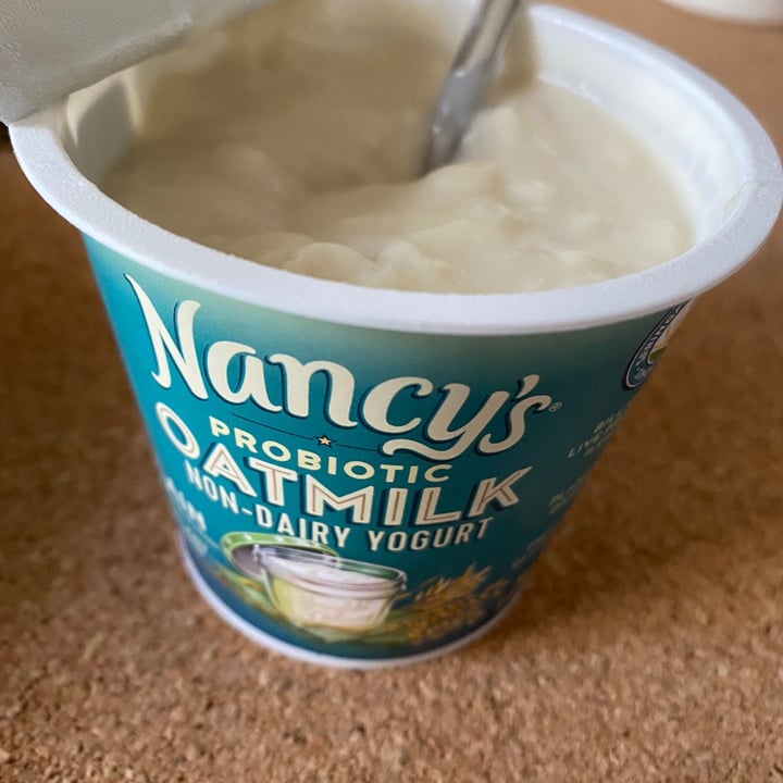 photo of Nancy's Yogurt Probiotic Oatmilk Non-Dairy Yogurt Plain shared by @audreybailey on  22 Jul 2021 - review