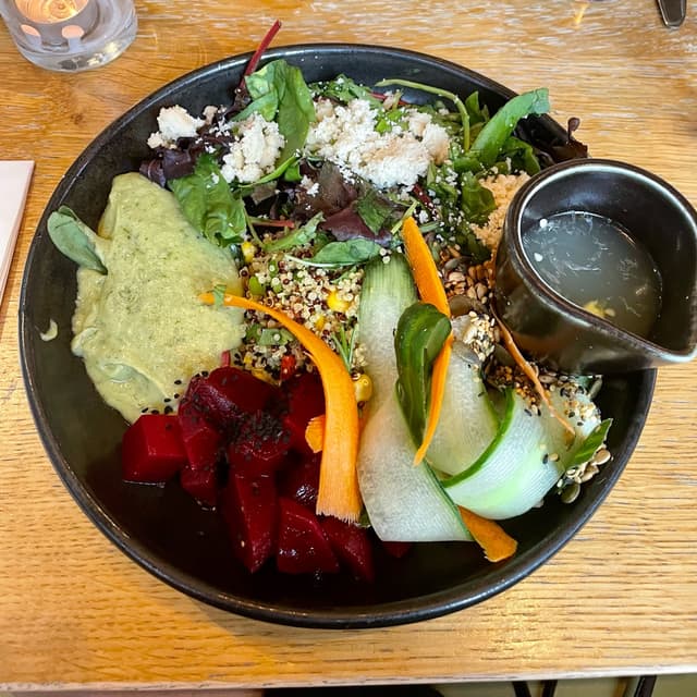Photo of the dish “Alma Bowl”