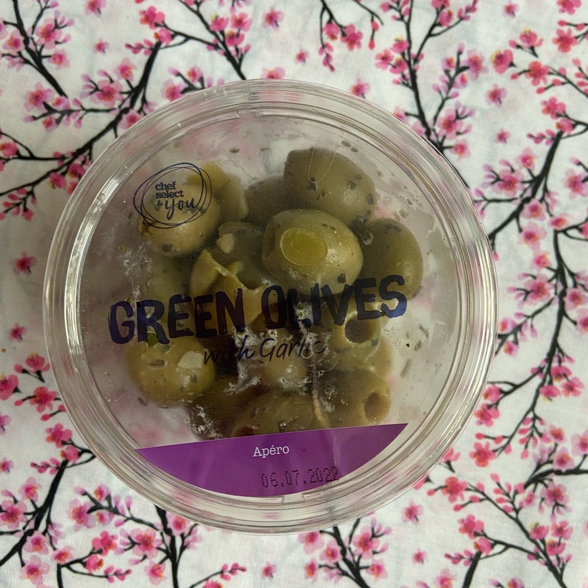 Chef select and you green olives with garlic Review | abillion