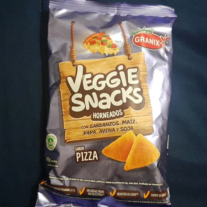 photo of Granix Veggie Snacks sabor Pizza shared by @vegancyl on  04 May 2021 - review