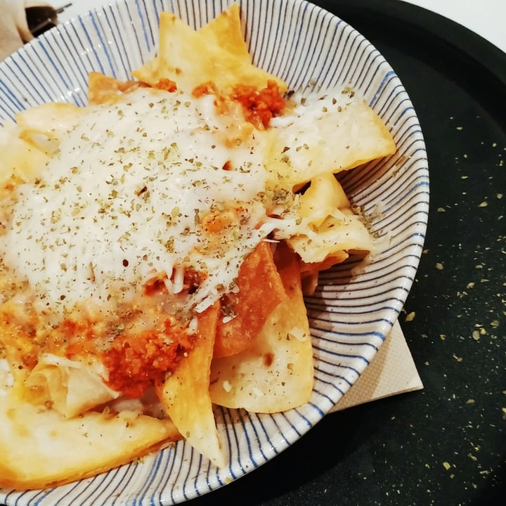 photo of El Ojú Nachos con queso shared by @aritocebolla on  21 Sep 2020 - review