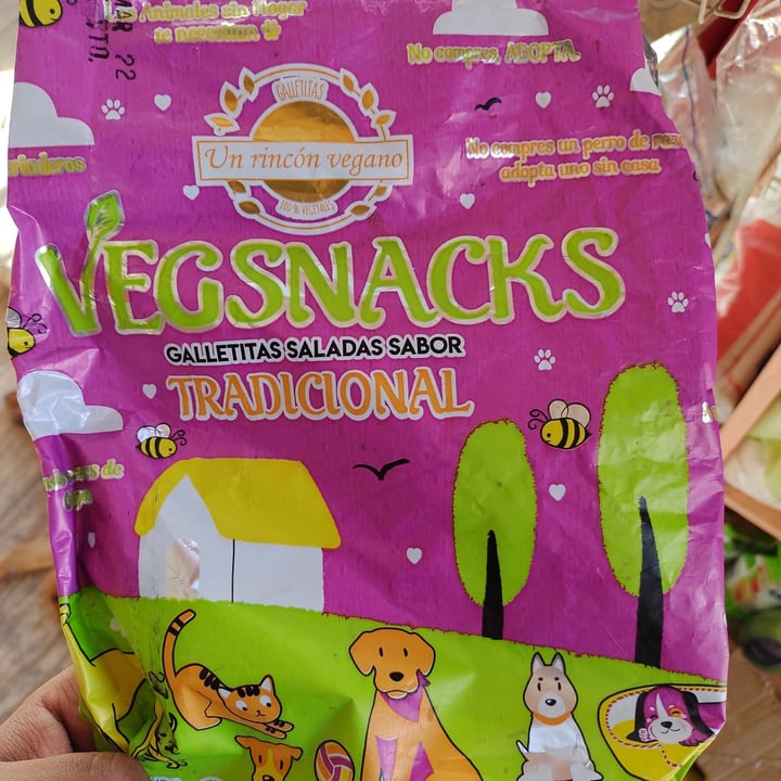review photo of Un Rincón Vegano Vegsnacks Galletas Saladas sabor Tradicional shared by @jtacacho on 16 Apr 2022 - review