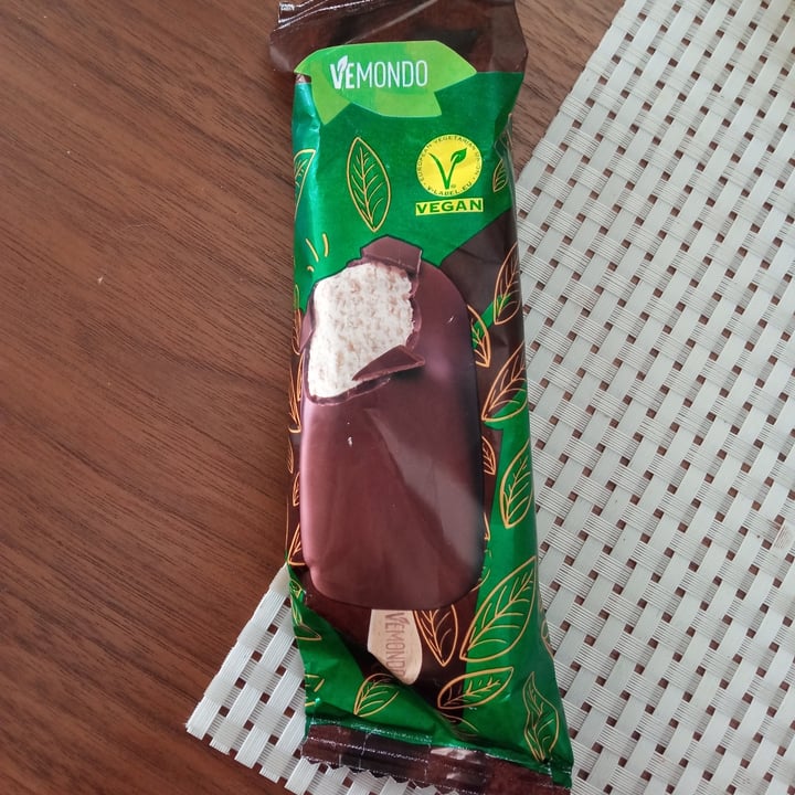 photo of Vemondo Helado Vegan Classic shared by @susansublime on  25 Jul 2021 - review